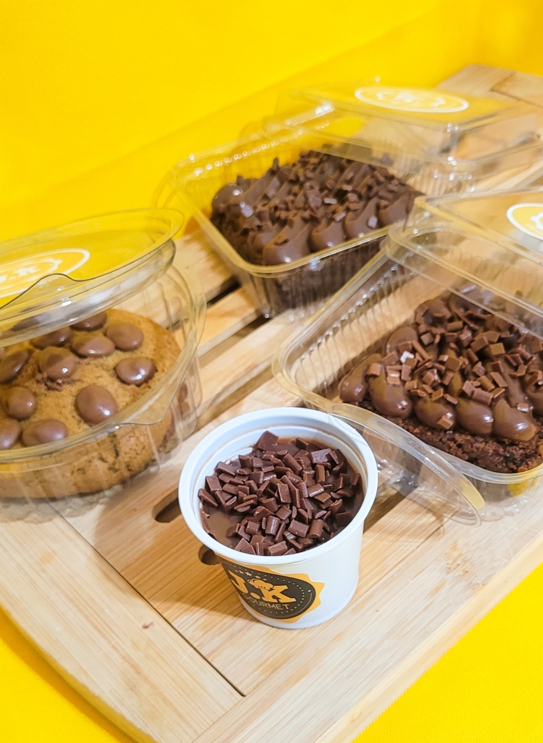 Doces artesanais da JK Gourmet Confeitaria em São Caetano do Sul — brigadeiros, cookies e bolos